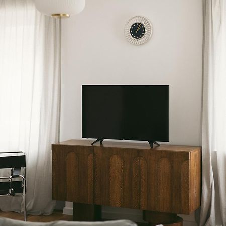 Golden Hour Apartment - Warsaw City Center Extérieur photo